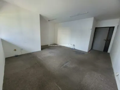 Sala Comercial para alugar, 28m² no Torre, Recife