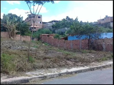 Lote/Terreno à venda, 360m² no Citrolândia, Betim