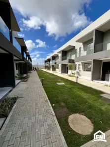 Casa de Condomínio com 2 Quartos à venda, 71m² no Planalto, Natal
