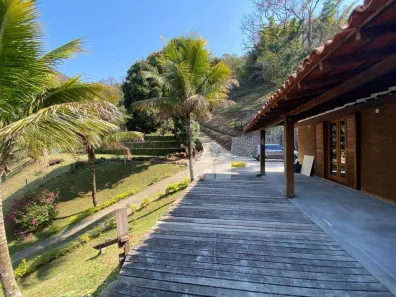 Fazenda/Sítio com 3 Quartos à venda, 14000m² no Posse, Petrópolis