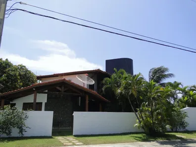 Casa com 4 Quartos para alugar, 200m² no Centro, Camaçari