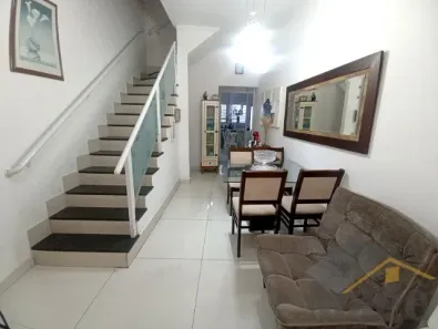 Sobrado com 2 Quartos à venda, 100m² no Vila Santo Antônio, Guarujá