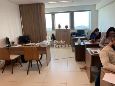 Sala Comercial à venda, 35m² no Taguatinga Norte, Brasília