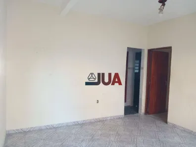 Casa com 2 Quartos para alugar, 54m² no Centro, Nova Iguaçu