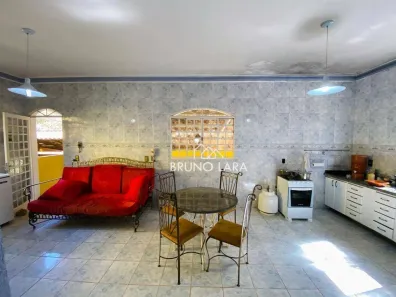 Casa com 3 Quartos para alugar, 150m² no Centro, Igarapé