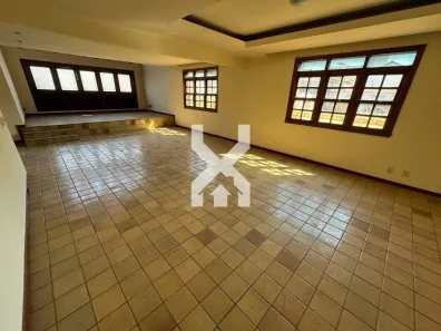 Imóvel Comercial com 7 Quartos para alugar, 640m² no Santa Tereza, Belo Horizonte
