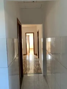 Casa com 2 Quartos para alugar, 60m² no Estrela do Oriente, Belo Horizonte