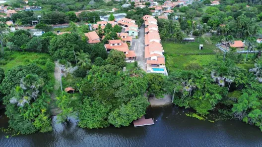 Casa de Condomínio com 2 Quartos à venda, 86m² no Centro, Barreirinhas