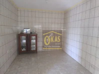 Casa com 2 Quartos para alugar, 100m² no Vila Colorado, Suzano