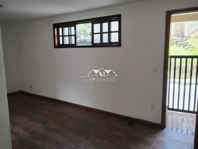 Casa com 2 Quartos para alugar, 75m² no Estrada da Saudade, Petrópolis