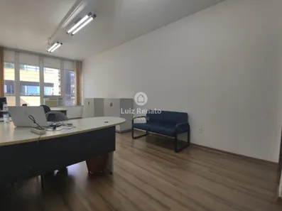 Sala Comercial para alugar, 51m² no Funcionários, Belo Horizonte