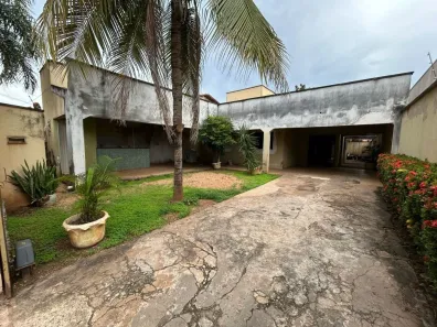 Casa com 3 Quartos à venda, 160m² no Plano Diretor Sul, Palmas