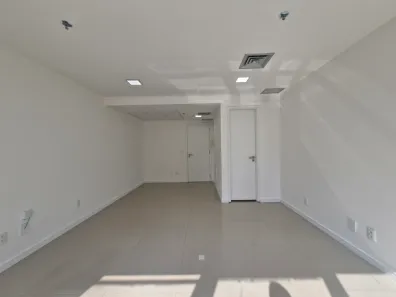 Sala Comercial para alugar, 26m² no Barra Olímpica, Rio de Janeiro