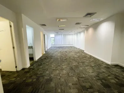 Sala Comercial para alugar, 80m² no Barra Olímpica, Rio de Janeiro