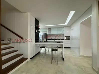 Sobrado com 3 Quartos à venda, 200m² no Setor Habitacional Arniqueira, Brasília