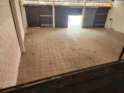 Galpão/Depósito/Armazém para alugar, 346m² no Santa Efigênia, Belo Horizonte