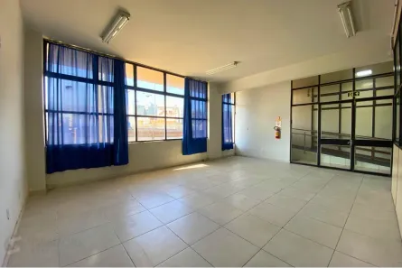 Sala Comercial à venda, 76m² no Centro, Canoas