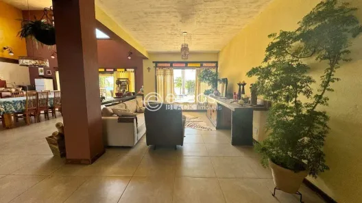 Casa de Condomínio com 4 Quartos à venda, 450m² no , Inhaúma