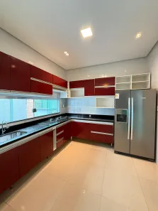 Casa de Condomínio com 3 Quartos para alugar, 10m² no Tarumã, Manaus