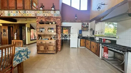 Casa de Condomínio com 4 Quartos à venda, 450m² no , Inhaúma