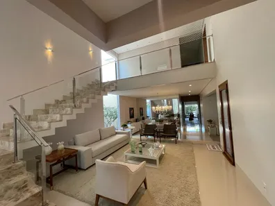 Casa de Condomínio com 4 Quartos à venda, 362m² no Jardins Valência, Goiânia