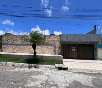 Sobrado com 4 Quartos à venda, 450m² no Capim Macio, Natal