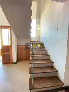 Sobrado com 3 Quartos para alugar, 270m² no Jansen, Gravataí