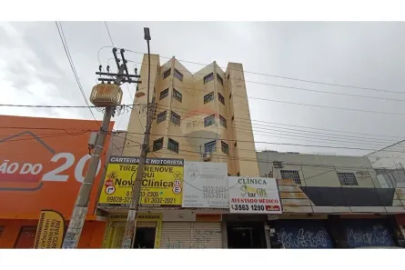 Sala Comercial à venda, 32m² no Taguatinga Centro, Brasília