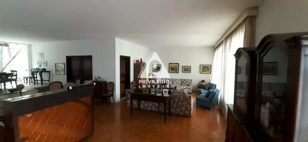 Casa com 4 Quartos à venda, 384m² no Leme, Rio de Janeiro