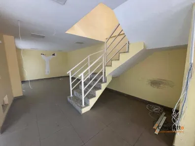 Ponto Comercial para alugar, 60m² no Taquara, Rio de Janeiro