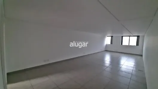Sala Comercial para alugar, 68m² no Nossa Senhora de Lourdes, Caxias do Sul