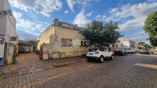 Imóvel Comercial com 2 Quartos à venda, 154m² no Centro, Araraquara