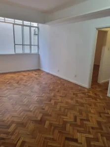 Apartamento com 2 Quartos para alugar, 77m² no Copacabana, Rio de Janeiro