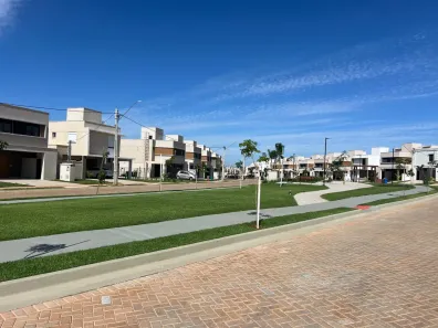 Casa de Condomínio com 3 Quartos para alugar, 258m² no Jardins Marselha, Aparecida de Goiânia