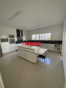 Casa de Condomínio com 4 Quartos à venda, 230m² no Residencial Santa Helena, Caçapava