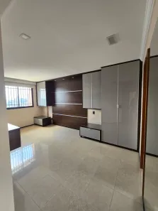 Apartamento com 3 Quartos para alugar, 240m² no Nossa Senhora das Graças, Manaus