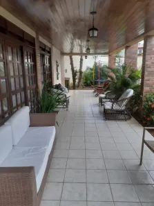 Sobrado com 4 Quartos à venda, 288m² no Ponta Negra, Natal