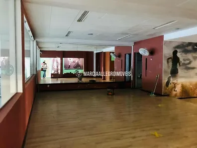 Ponto Comercial para alugar, 800m² no Barbalho, Salvador