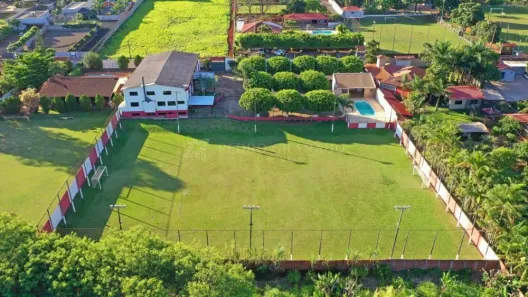 Fazenda/Sítio com 3 Quartos para alugar, 7000m² no Jardim Nova Independência, Sarandi