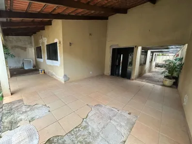Casa com 3 Quartos à venda, 160m² no Plano Diretor Sul, Palmas