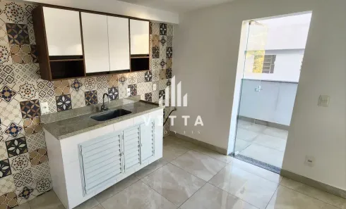 Cobertura com 2 Quartos para alugar, 95m² no Nogueira, Petrópolis