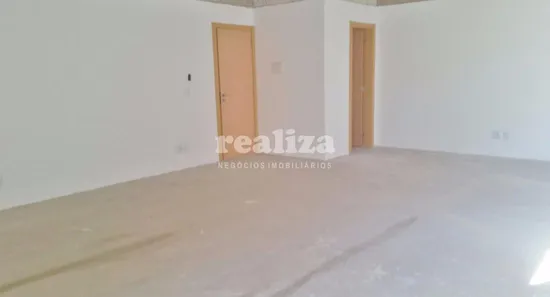Sala Comercial à venda, 65m² no Centro, Canela