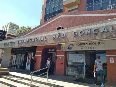 Sala Comercial à venda, 46m² no Centro, São Gonçalo