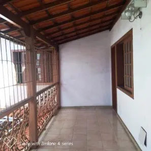 Casa com 5 Quartos à venda, 262m² no Santa Efigênia, Belo Horizonte