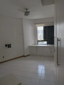 Apartamento com 4 Quartos para alugar, 120m² no Pituba, Salvador