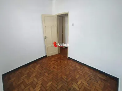 Casa com 2 Quartos para alugar, 50m² no Santa Tereza, Belo Horizonte
