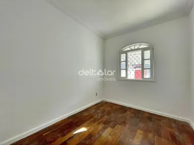Casa com 2 Quartos para alugar, 90m² no Heliópolis, Belo Horizonte