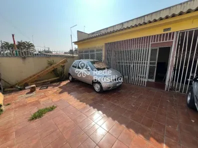 Casa com 4 Quartos à venda, 350m² no Taguatinga Norte, Brasília