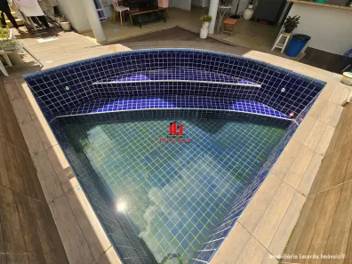 Casa de Condomínio com 3 Quartos à venda, 300m² no Tarumã, Manaus