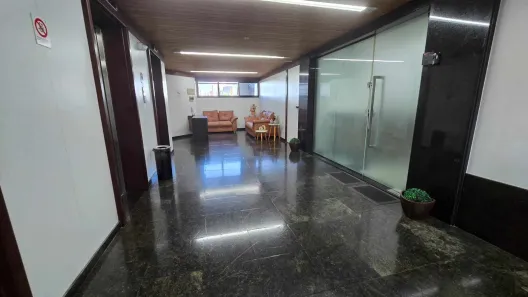Sala Comercial para venda ou aluguel, 384m² no Brotas, Salvador